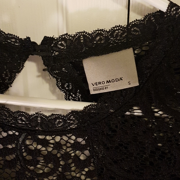 Dress - Picture 4 of 4